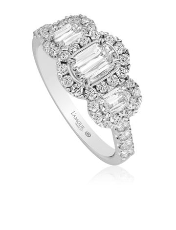 18K white gold diamond engagement ring