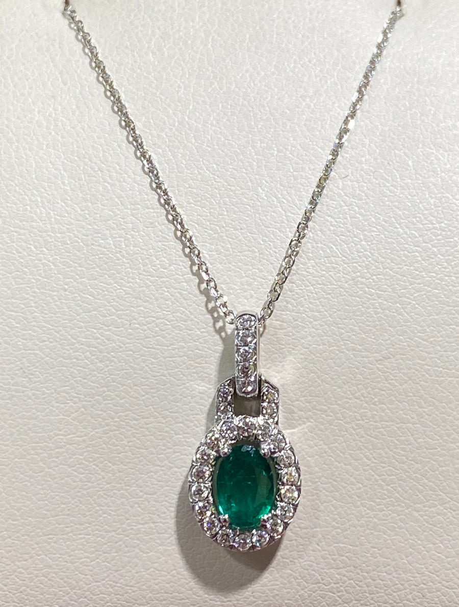 18K white gold Emerald and Diamond pendant necklace