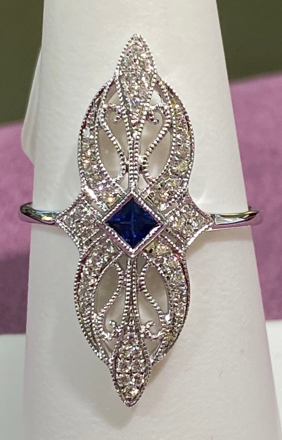 14K white gold sapphire and diamond antique ring